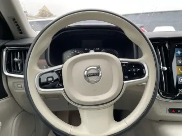 VOLVO V90 T6 AWD Recharge Inscription 360  ACC HUD LED