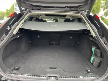 VOLVO V90 Inscription Expression T8