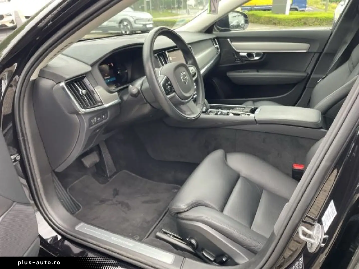 VOLVO V90 Inscription Expression T8