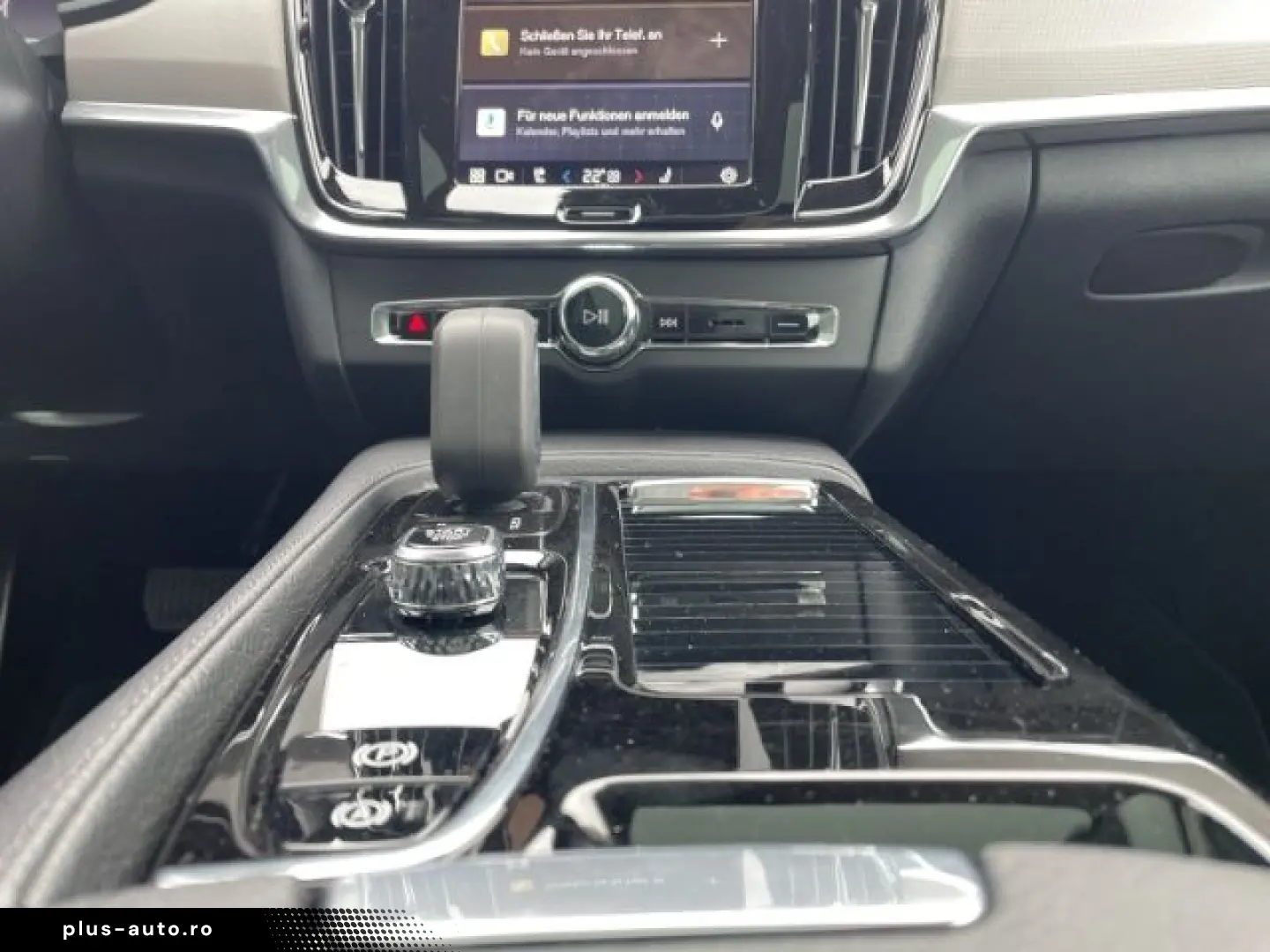 VOLVO V90 Inscription Expression T8