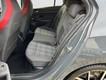 Volkswagen Golf VIII 2.0 TSI GTI DSG