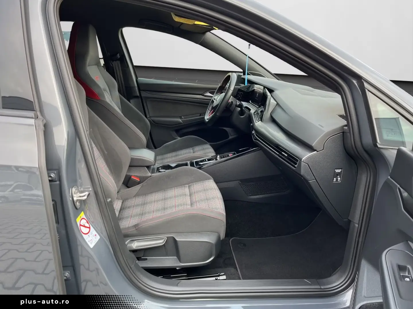 Volkswagen Golf VIII 2.0 TSI GTI DSG