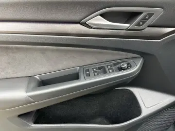 Volkswagen Golf VIII 2.0 TSI GTI DSG