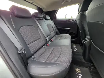 KIA XCeed Spirit Led Leder Acc Kamera Keyless