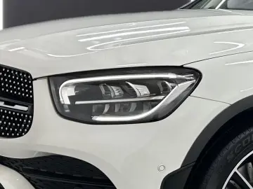 MERCEDES-BENZ GLC 300 4Matic