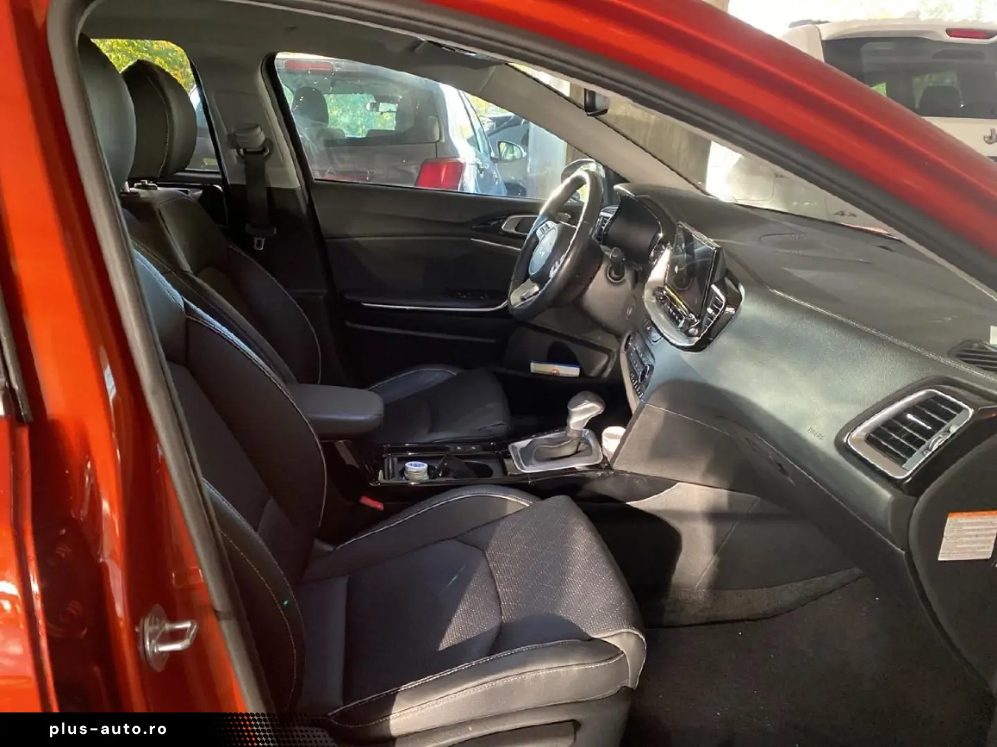 KIA XCeed Platinum Edition  AT LEDER NAVI GLASDACH