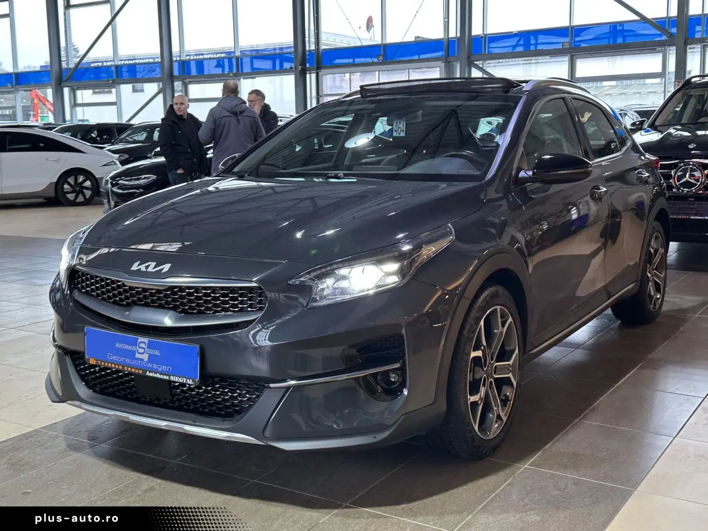 KIA XCeed Spirit Pano JBL ACC Navi LED R.Cam PDC SHZ