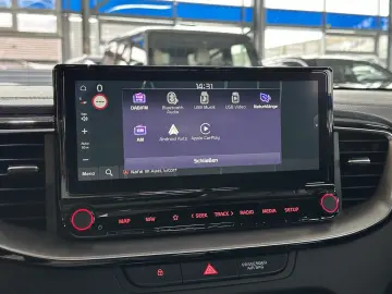 KIA XCeed Spirit Pano JBL ACC Navi LED R.Cam PDC SHZ