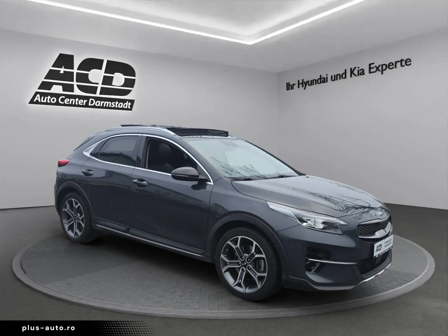 KIA XCeed 1.6T DCT PLATINUM PANO LEDER VOLLAUSSTATTU