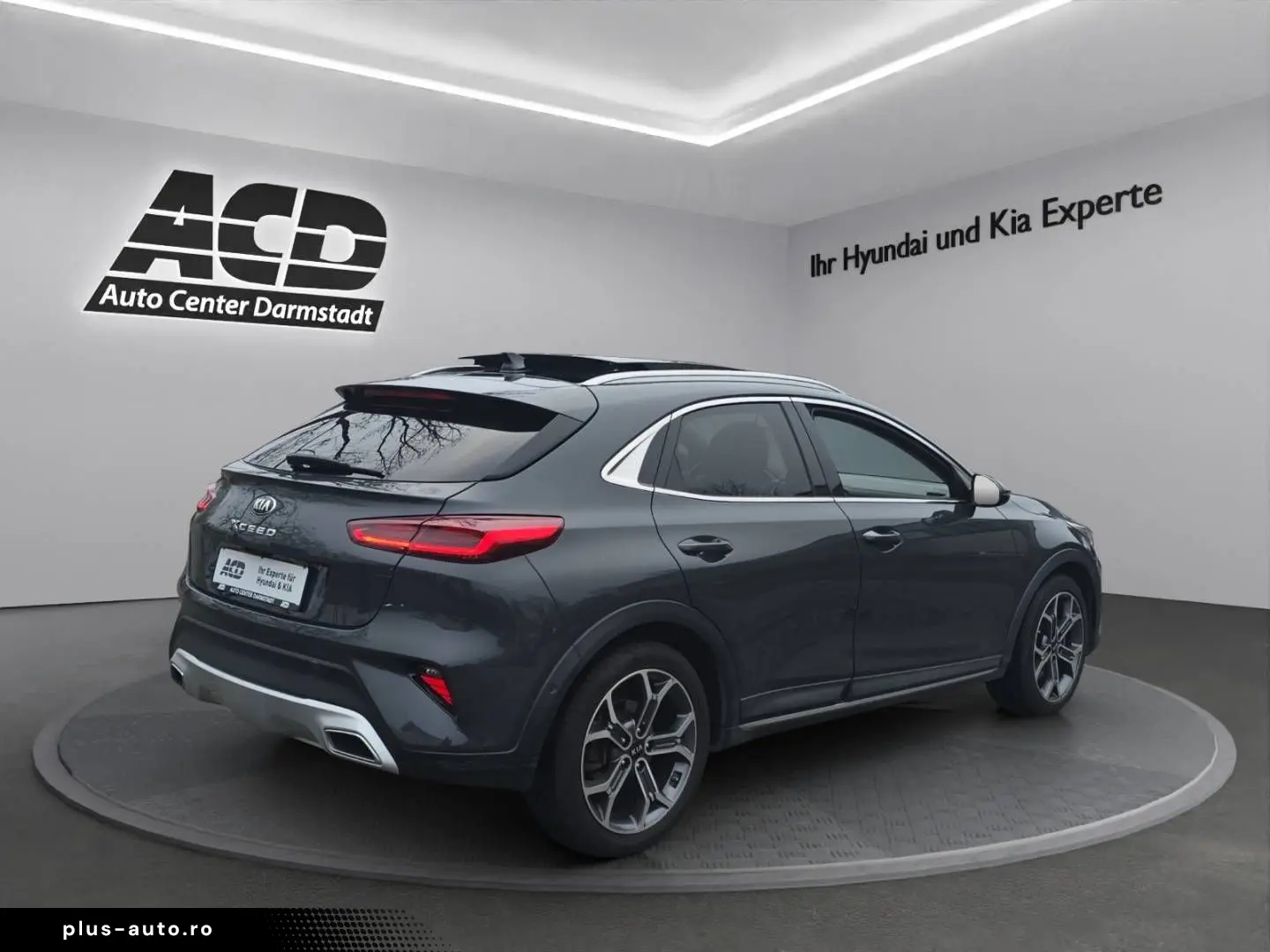 KIA XCeed 1.6T DCT PLATINUM PANO LEDER VOLLAUSSTATTU