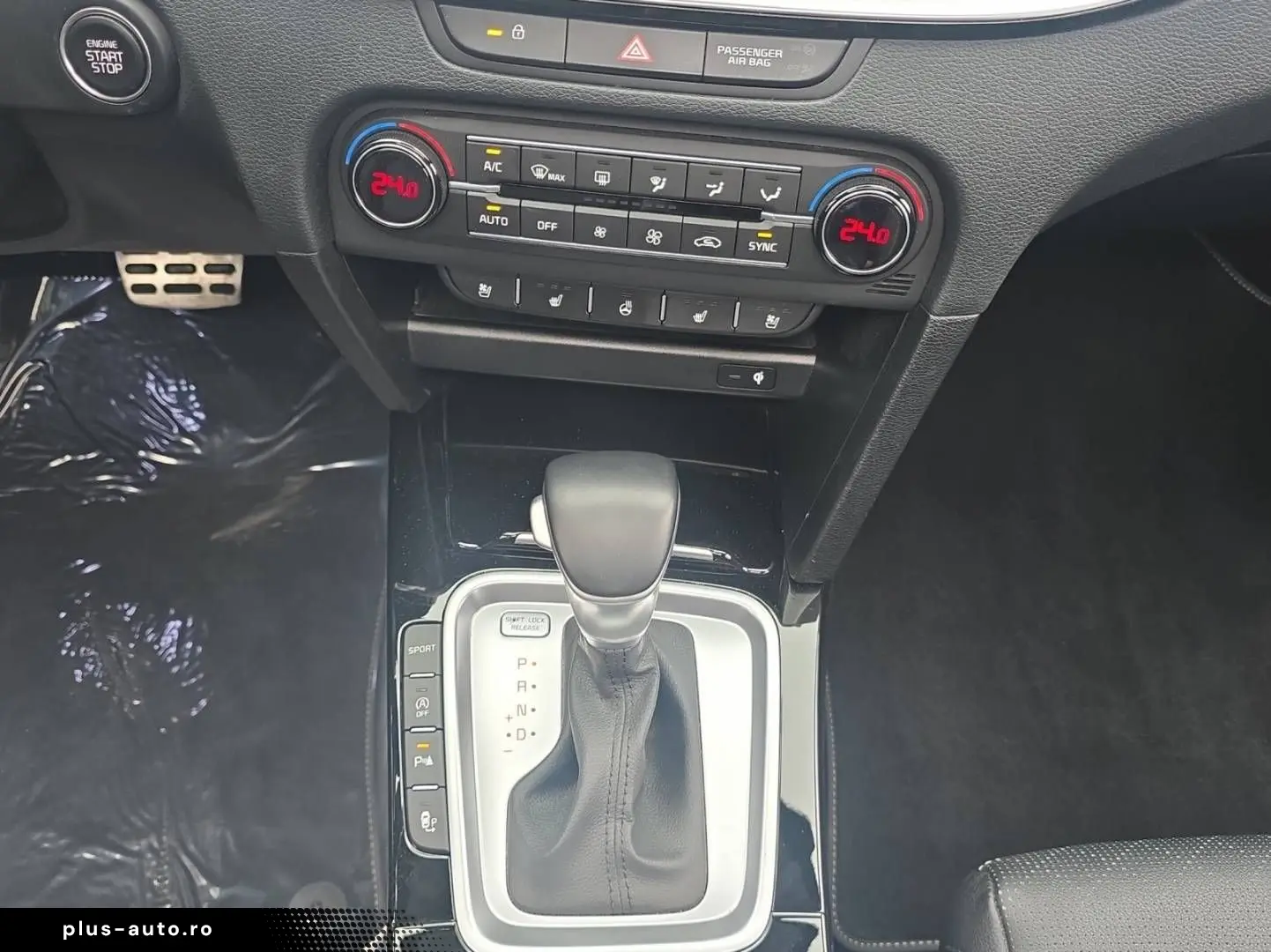 KIA XCeed 1.6T DCT PLATINUM PANO LEDER VOLLAUSSTATTU