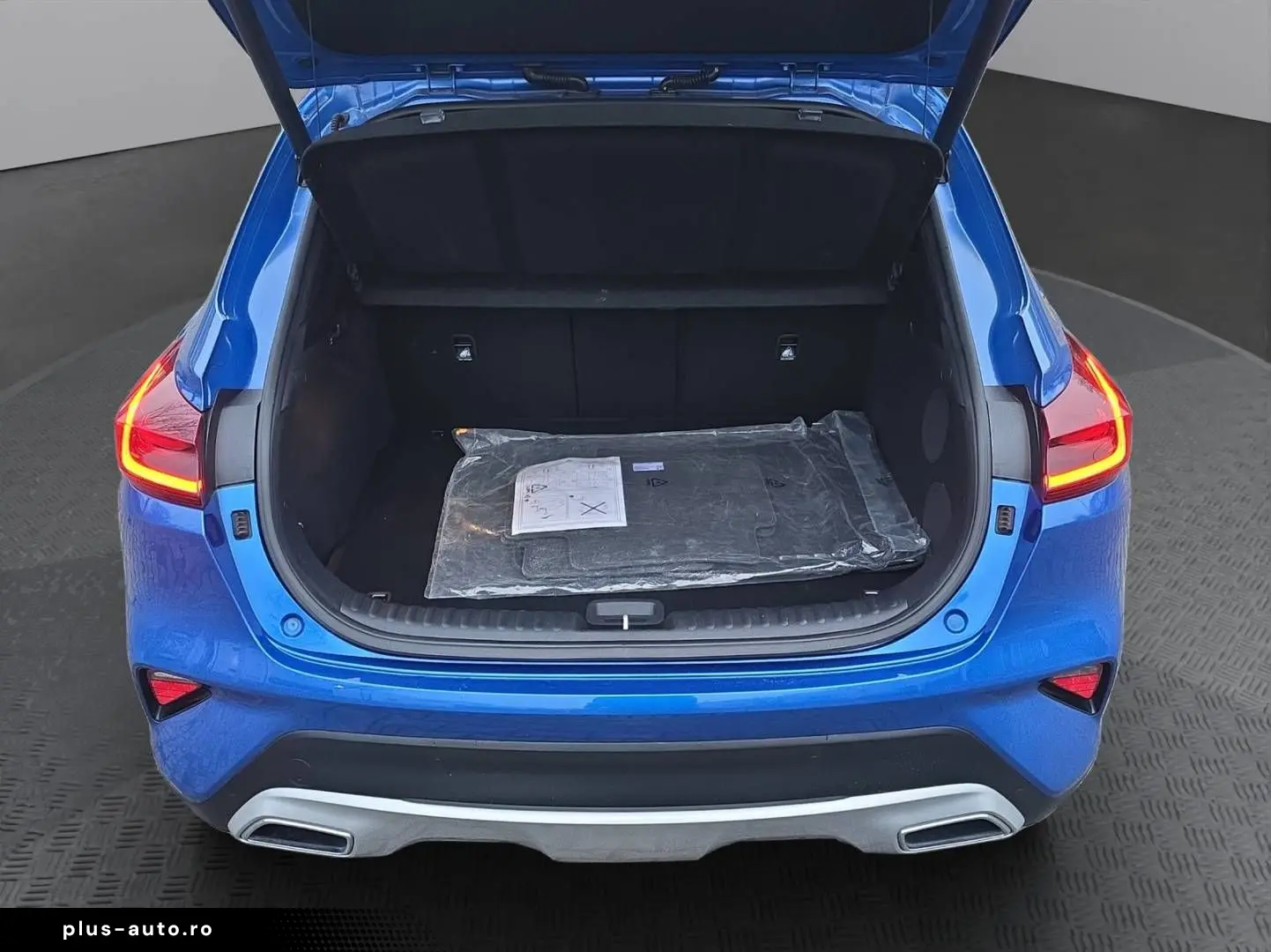 KIA XCeed 1.6 T-GDI DCT PLATINUM  VOLLAUSSTATTUNG GL