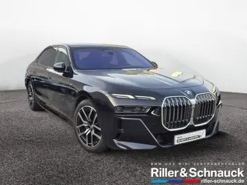BMW 740d xDrive M Sport AHK STANDHZG PANO-SKY