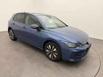 Volkswagen Golf 8 PA 1.5 eTSI DSG Life GOAL NaviCamera