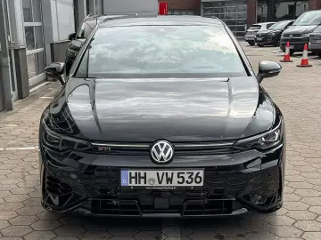Volkswagen Golf GTI Clubsport 2.0 TSI   Ventilation   Pano