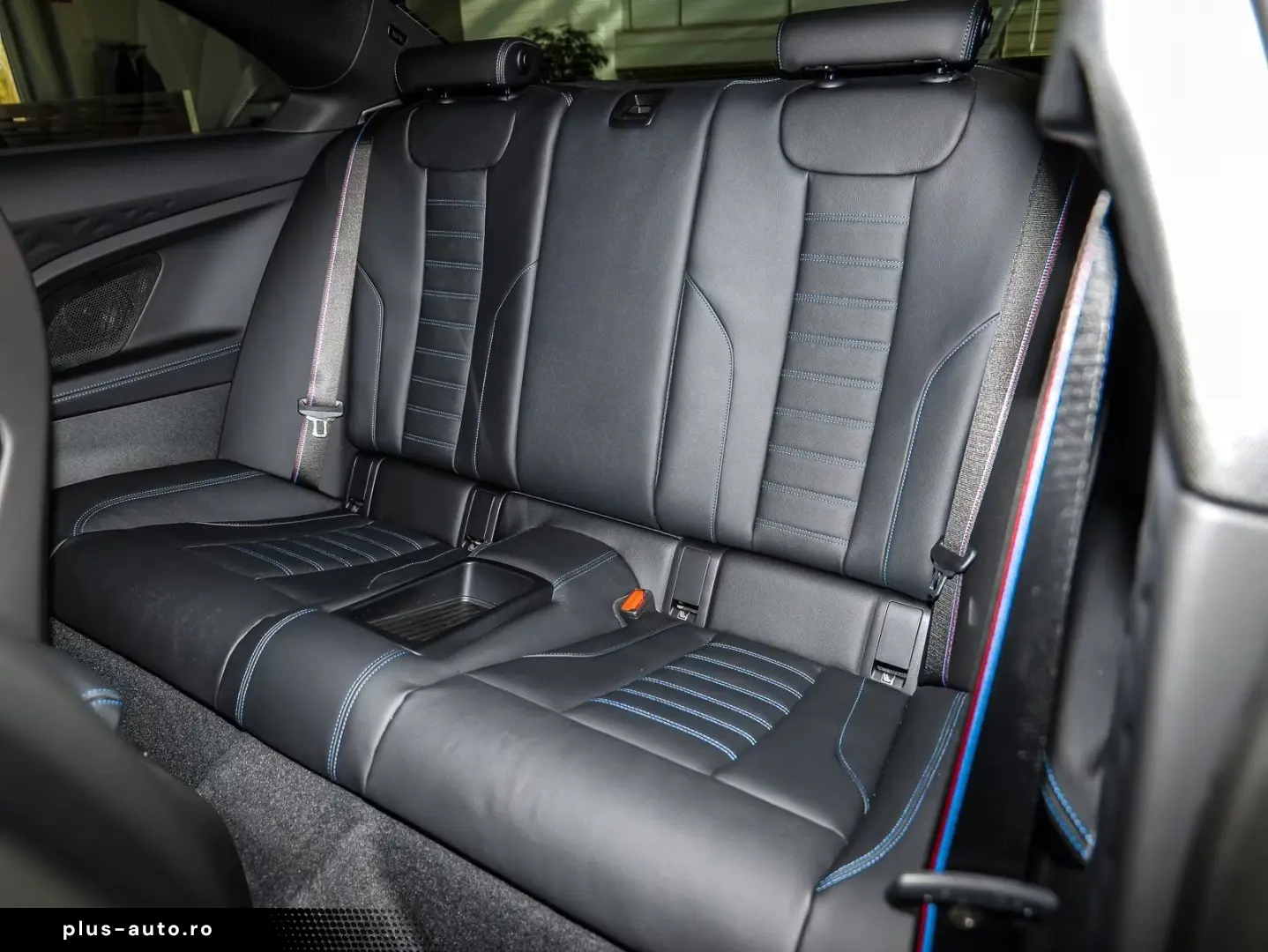 BMW M2 Coupé Navi HuD Pano LED H K