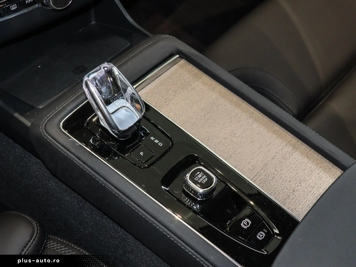 VOLVO XC90 B5 AWD Plus Bright 360 Cristal Panoramic H&K