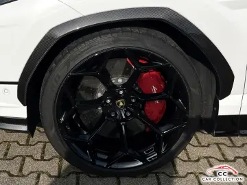 LAMBORGHINI Urus Performante  Carbon Full ADAS Bang&Oluf 23