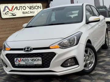 Hyundai i20 Hatchback 1.3 Benzina