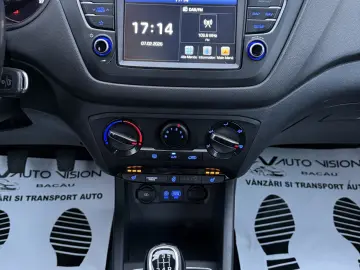 Hyundai i20 Hatchback 1.3 Benzina