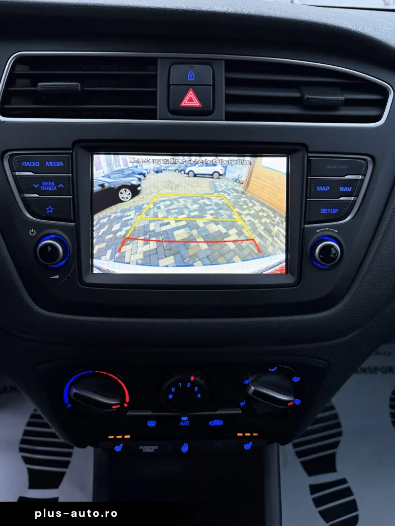 Hyundai i20 Hatchback 1.3 Benzina