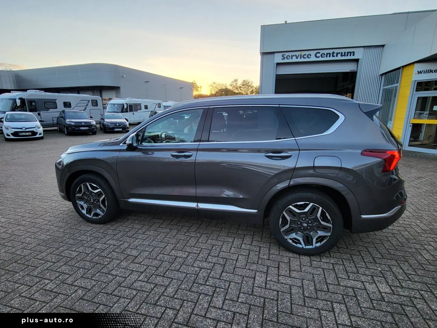 HYUNDAI Santa Fe 1.6 T-GDI Signature Hybrid 4WD SEVEN(E6