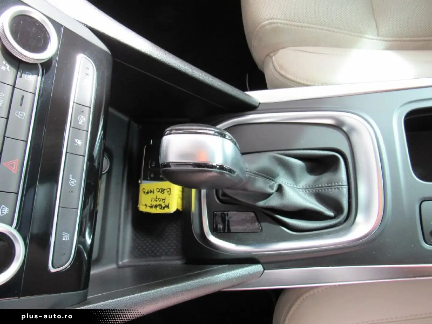 RENAULT MEGANE 1.3 TCe 140CP Intens EDC