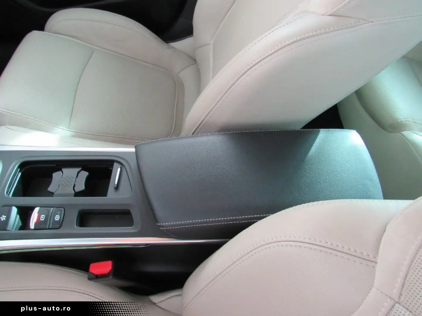 RENAULT MEGANE 1.3 TCe 140CP Intens EDC