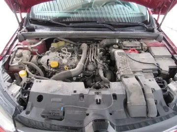 RENAULT MEGANE 1.3 TCe 140CP Intens EDC