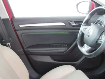 RENAULT MEGANE 1.3 TCe 140CP Intens EDC