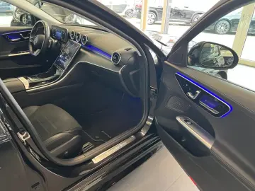 Mercedes-Benz C 220 d AMG Night