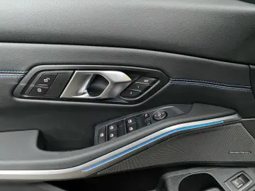 BMW 320d xDrive Limousine M Sport GSD DA  H K AHK ST