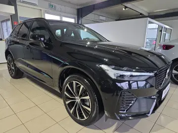 VOLVO XC60 B5 Ultimate Dark AWD B&W FourC 360  WinterP