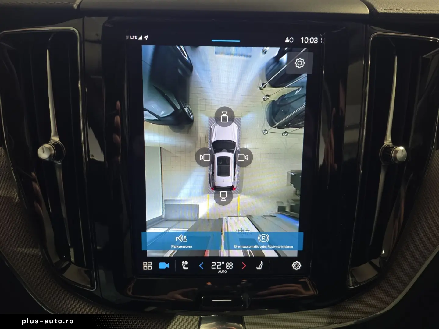 VOLVO XC60 B5 Ultimate Dark AWD B&W FourC 360  WinterP