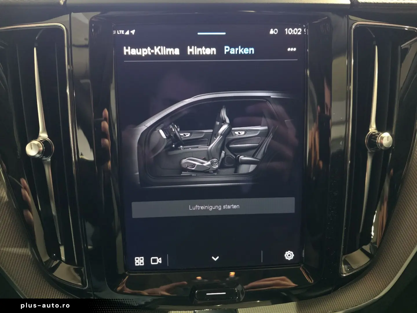 VOLVO XC60 B5 Ultimate Dark AWD B&W FourC 360  WinterP