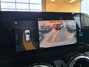 MERCEDES-BENZ GLA 250e 8G Progressive Pano Navi LED &hellip;