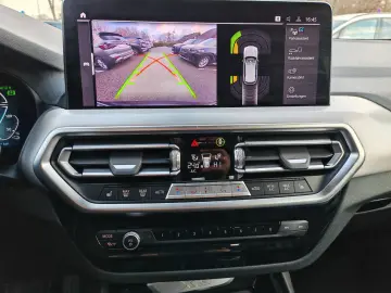 BMW X3xD30e LASER KAM Head-Up AHK  Unfallfrei