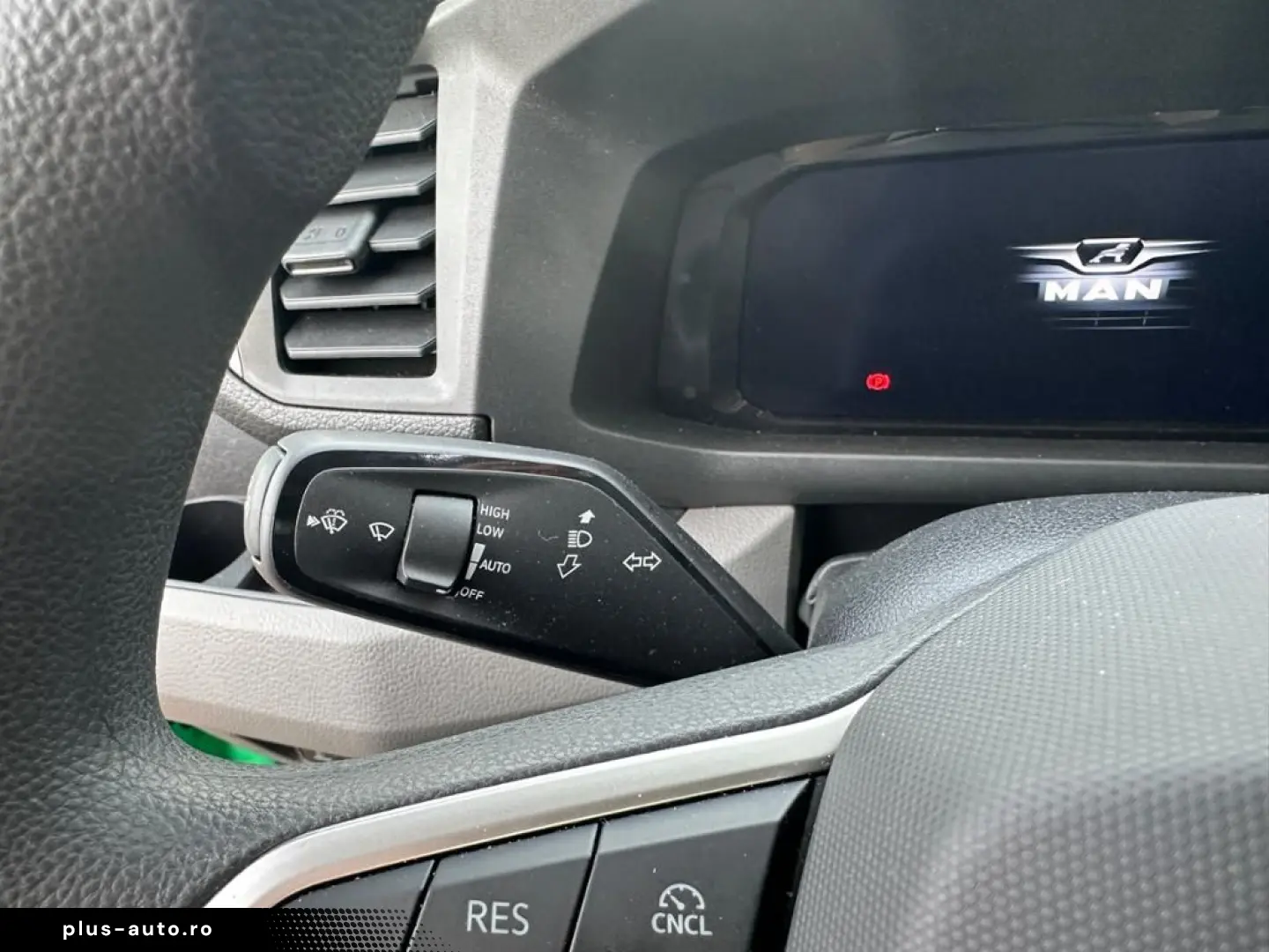 MAN TGE DOKA Pritsche 3T AHK DOKA 3T AHK Standheiz.