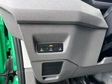 MAN TGE DOKA Pritsche 3T AHK DOKA 3T AHK Standheiz.