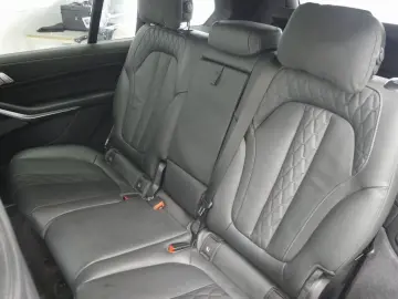 BMW X7 x40d M Sport