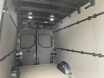 MAN TGE 3.160 L4H3 KASTEN TEMPOMAT AHK SITZHZ DAB