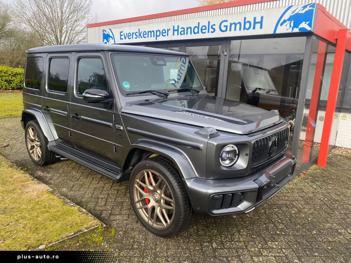MERCEDES-BENZ G 63 AMG MY2025 Carbon Fond TV A22