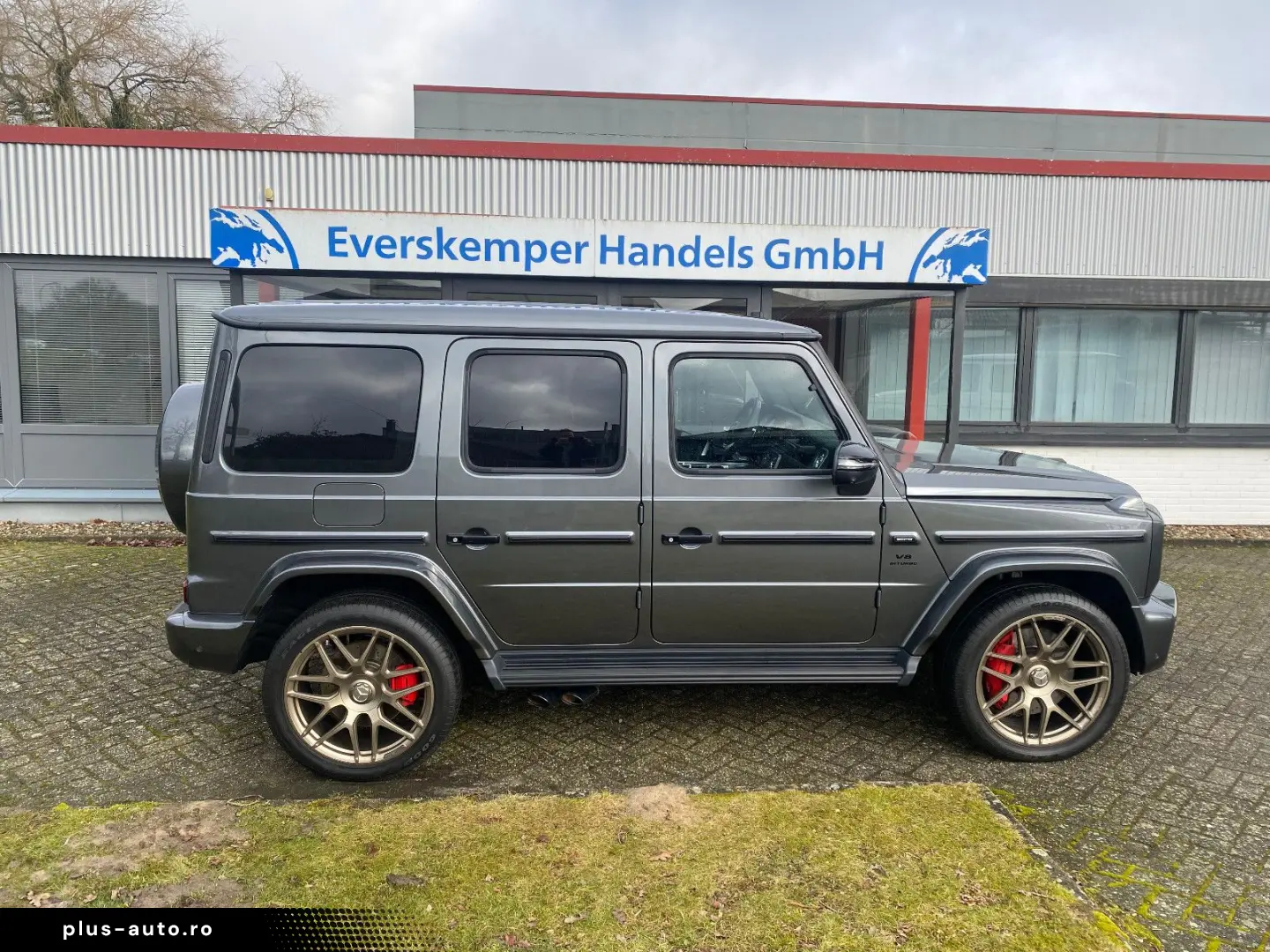 MERCEDES-BENZ G 63 AMG MY2025 Carbon Fond TV A22
