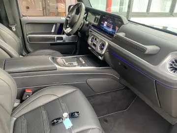 MERCEDES-BENZ G 63 AMG MY2025 Carbon Fond TV A22