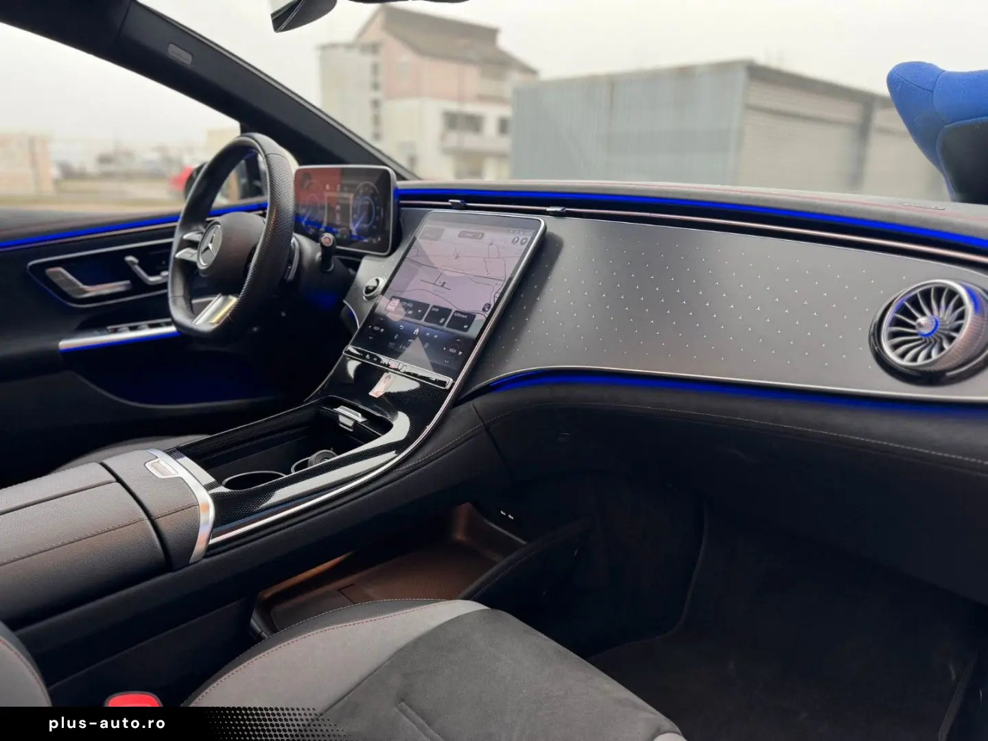 MERCEDES-BENZ EQE 350 AMGLINE PANO