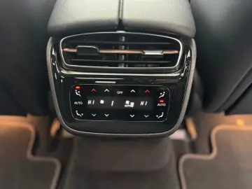 MERCEDES-BENZ EQE 350 AMGLINE PANO