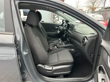 HYUNDAI Kona 1.0 T-GDI Kamera Klimaaut Sitz Lenkradheizg