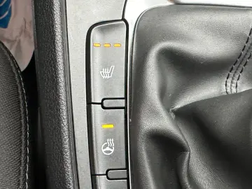 HYUNDAI Kona 1.0 T-GDI Kamera Klimaaut Sitz Lenkradheizg