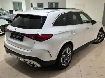 MERCEDES-BENZ GLC 300d AMG Line Pano Burmester 360Ca&hellip;