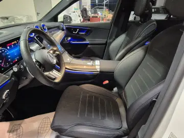 MERCEDES-BENZ GLC 300d AMG Line Pano Burmester 360Ca&hellip;